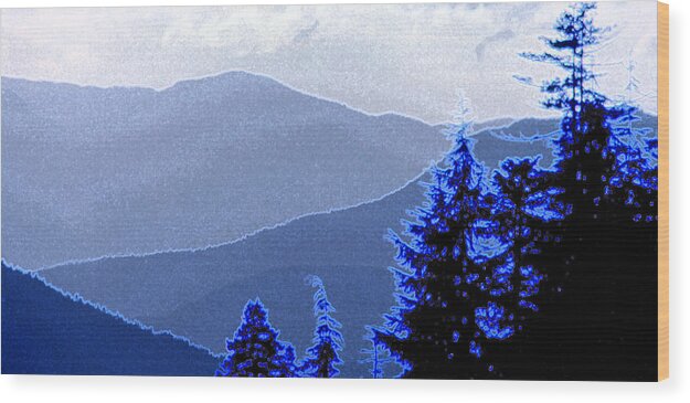 Mountains Wood Print featuring the photograph Ridge Layers 4 AE by Lyle Crump