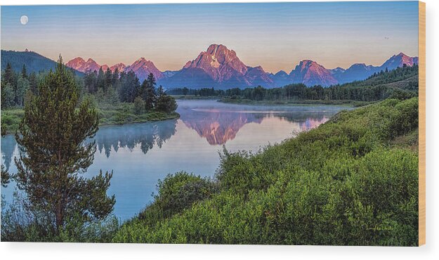 National Park Wood Print featuring the photograph Sunrise at Oxbow Bend by Larey McDaniel