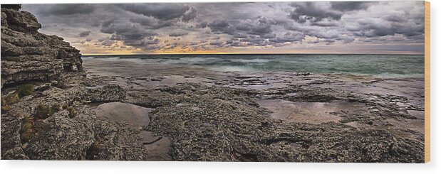 Lake Michigan Wood Print featuring the photograph Cave Point Expanse by Leda Robertson