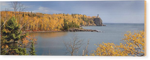 Split Rock Light House Wood Print featuring the photograph Splitrock in the Fall by Don Anderson