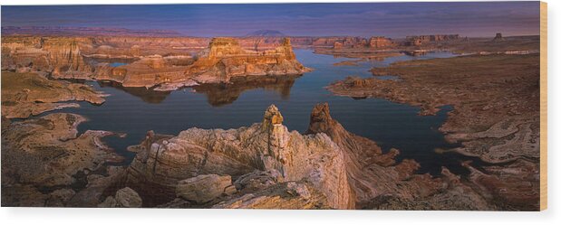 Alstrom Point Wood Print featuring the photograph Alstrom Point by Ryan Smith