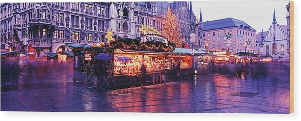 People Wood Print featuring the photograph Christmas Market by Murat Taner