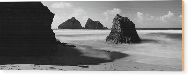 Cornwall Wood Print featuring the photograph Holywell Beach and Gull Rock Cornwall Coast black and white by Sonny Ryse