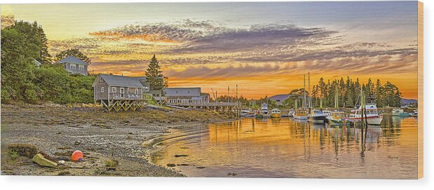 Sunset Wood Print featuring the photograph Bass Harbor Maine Lowtide Sunset by Fred J Lord