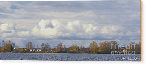 Landscape Wood Print featuring the photograph Life on the Columbia by Steve Warnstaff