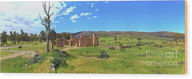 Kanyaka Homestead Ruins Outback Landscape Flinders Ranges South Australia Australian Landscapes Historical Wood Print featuring the photograph Kanyaka Homestead Ruins by Bill Robinson