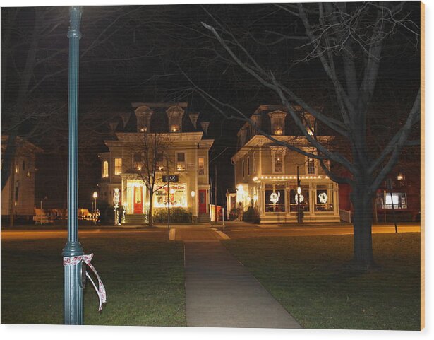Guilford Green Wood Print featuring the photograph Christmas in Town by Catie Canetti