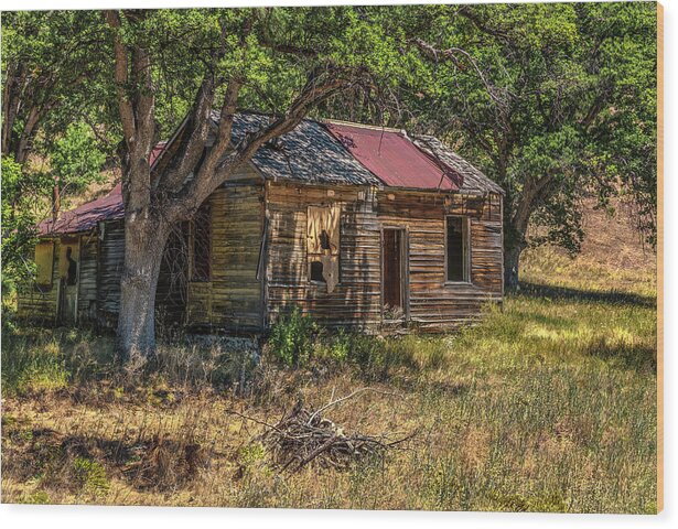 Bald Hills Rd Wood Print featuring the photograph Old House by Don Hoekwater Photography