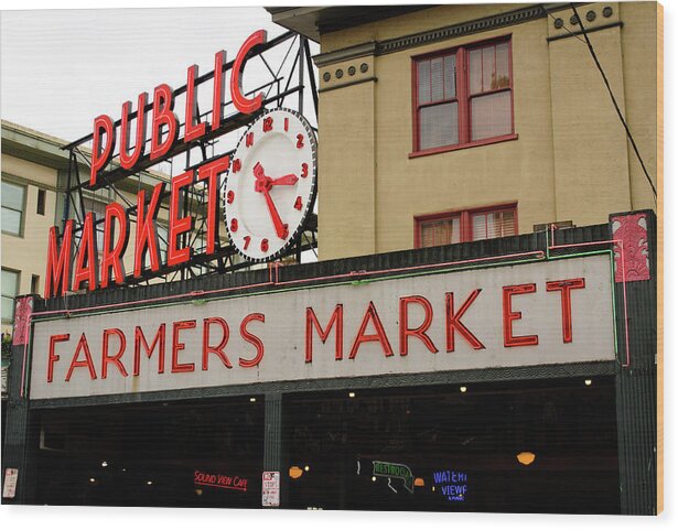 Washington Wood Print featuring the photograph Pike's Place Sign by Tara Krauss