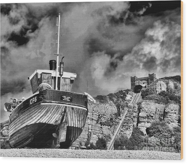 Funicular Railway Hastings Wood Print featuring the photograph High and Dry 2 by Graham Taylor