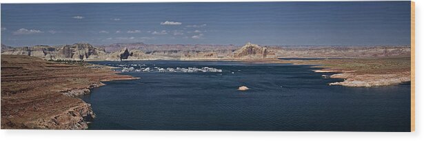 Lake Powell Wood Print featuring the photograph The Grand View of Wahweap Bay by Lucinda Walter