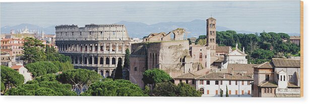 Roman Wood Print featuring the photograph The Colosseum In Rome Italy #1 by Deejpilot