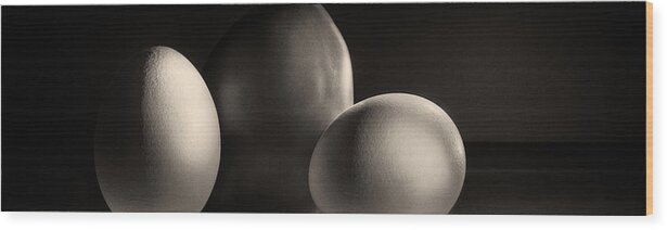 Clean Wood Print featuring the photograph Eggs and Tomato by Peter V Quenter