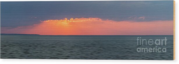 Sky Wood Print featuring the photograph Sunset panorama over ocean by Elena Elisseeva