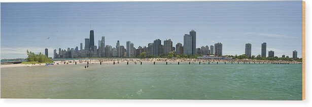 Chicago Wood Print featuring the photograph Chicago's North Avenue beach by Patrick Warneka 