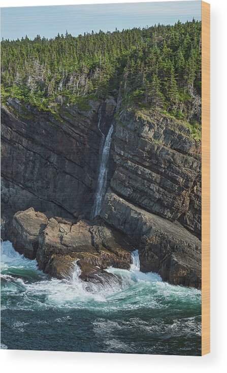 Atlantic Coast Wood Print featuring the photograph Coast Southeast Of Pouch Cove Killick #2 by Carl Bruemmer