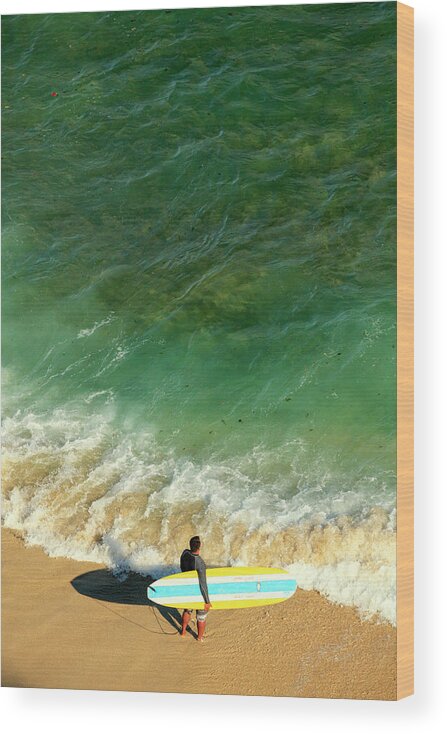Water's Edge Wood Print featuring the photograph Hawaii, Oahu, Honolulu, Waikiki Beach #2 by Michele Falzone