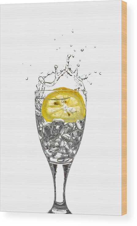 Alcohol Wood Print featuring the photograph Slice of lemon in Glass #6 by Peter Lakomy