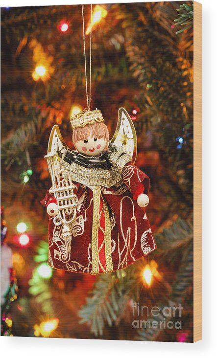 Christmas Ornament Wood Print featuring the photograph Angel Christmas Ornament by Oscar Gutierrez