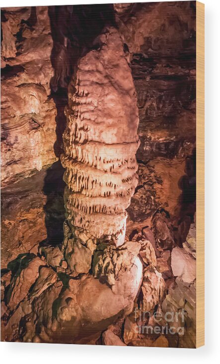 Howe Caverns Wood Print featuring the photograph Chinese Pagota Column by Anthony Sacco
