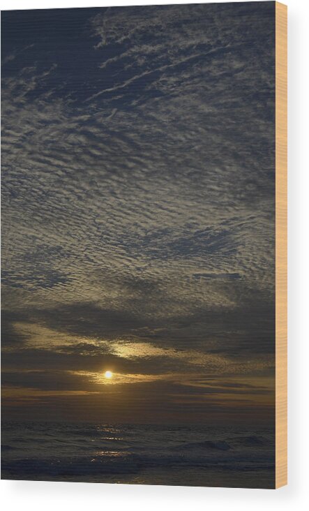 Beach Wood Print featuring the photograph Dawn Sky by Jerry Hart