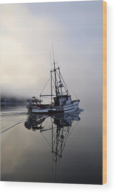 Ocean Wood Print featuring the photograph Fog Bound by Cathy Mahnke