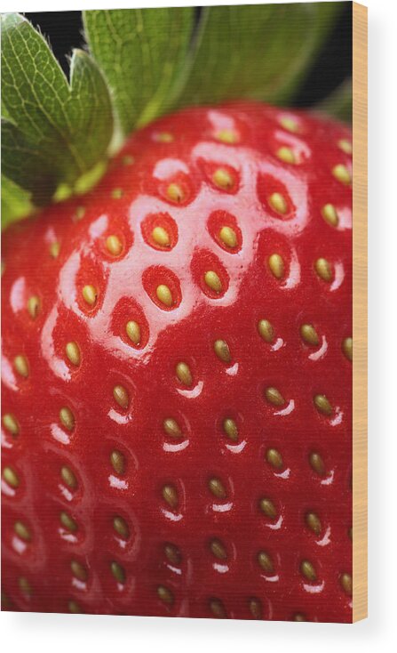 Strawberry Wood Print featuring the photograph Fresh strawberry close-up by Johan Swanepoel