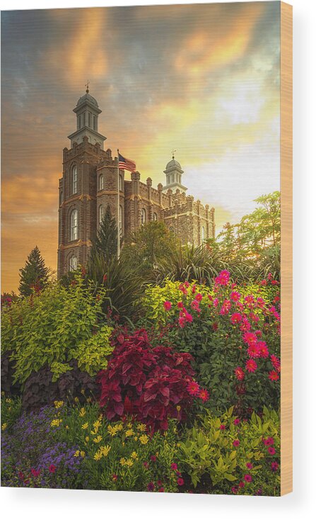 Logan Temple Wood Print featuring the photograph Logan Temple Garden by Dustin LeFevre