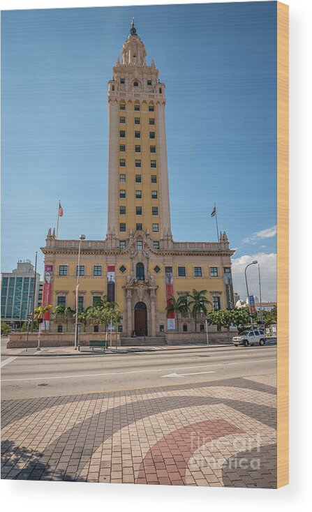 America Wood Print featuring the photograph Miami Freedom Tower 3 - Miami - Florida by Ian Monk