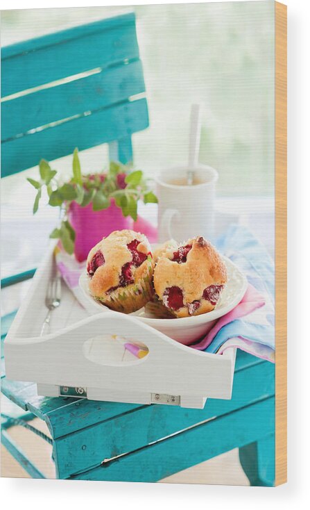Bulgaria Wood Print featuring the photograph Muffins With Strawberries And White by Kemi H Photography