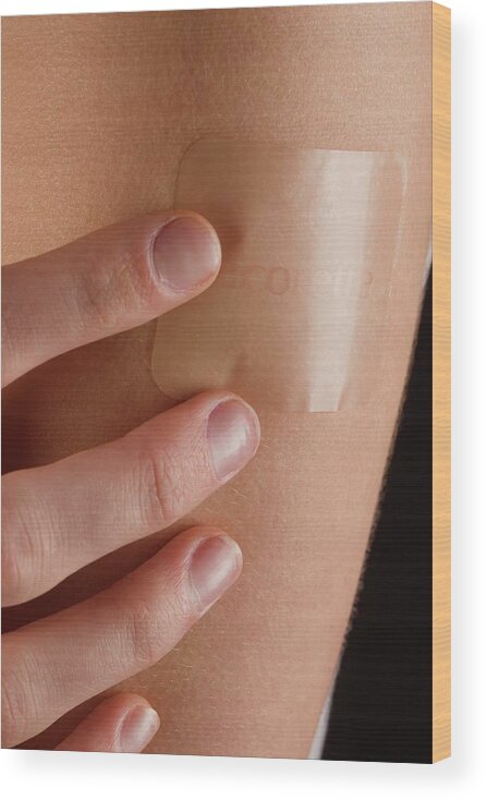 Nicotine Skin Patch Wood Print featuring the photograph Nicotine Skin Patch by Saturn Stills/science Photo Library