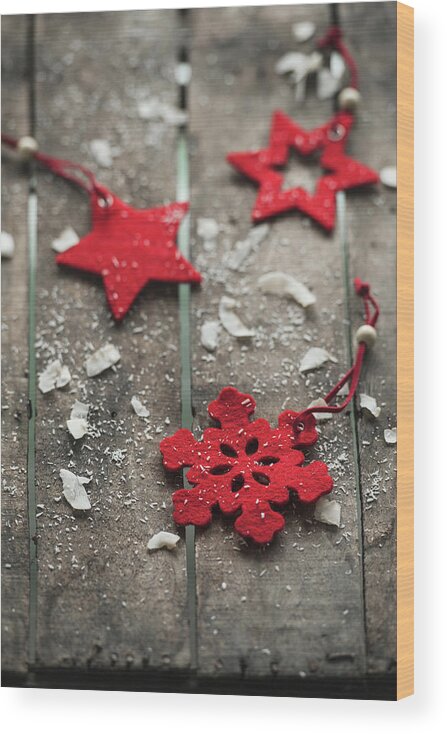 Bulgaria Wood Print featuring the photograph Poinsettia With Snowflakes by Kemi H Photography