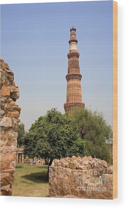 Qutub Minar Complex Wood Print featuring the photograph Qutub Minar by David Davis