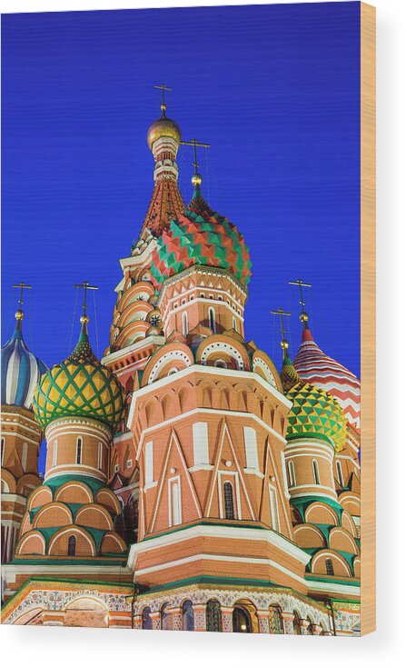 Tranquility Wood Print featuring the photograph St. Basils Cathedral In Red Square by Holger Leue