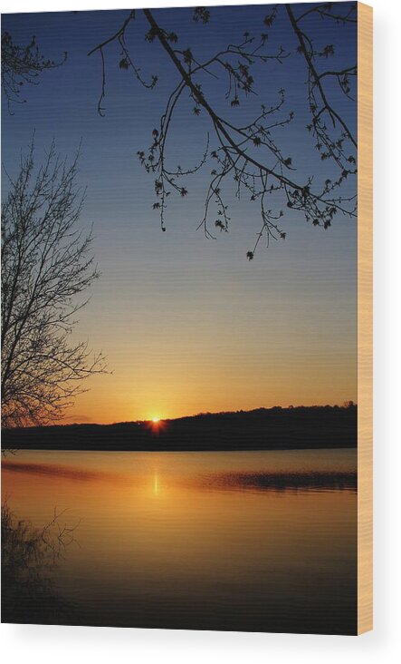 Minnesota Wood Print featuring the photograph St Croix Sunrise by Hans Brakob