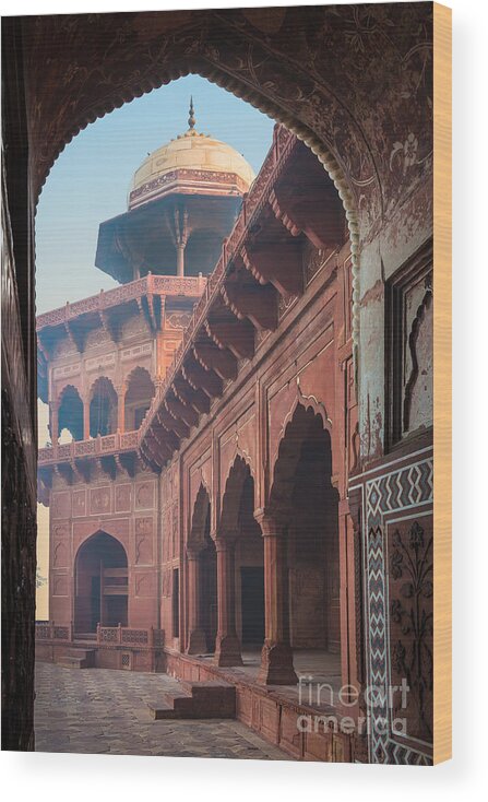 Agra Wood Print featuring the photograph Taj Mahal Jawab by Inge Johnsson