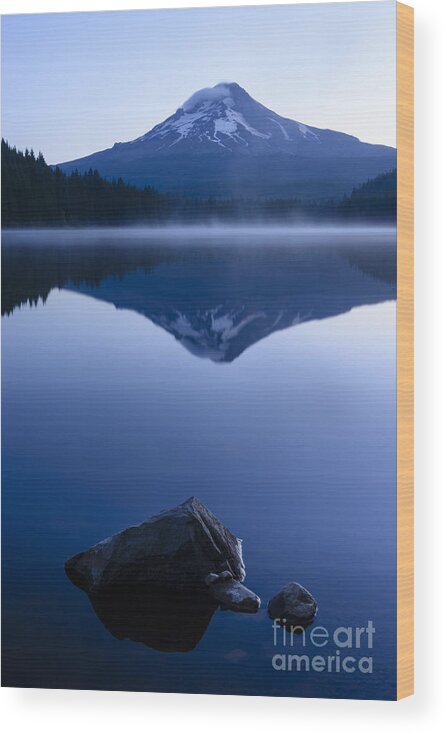 Water Wood Print featuring the photograph Trillium Lake and Mt. Hood by Oscar Gutierrez