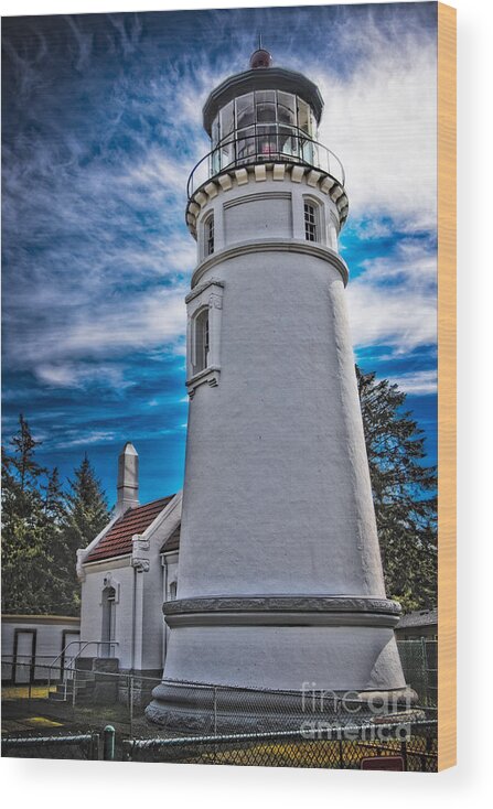 Oregon Wood Print featuring the photograph Umpqua Lighthouse by Timothy Hacker