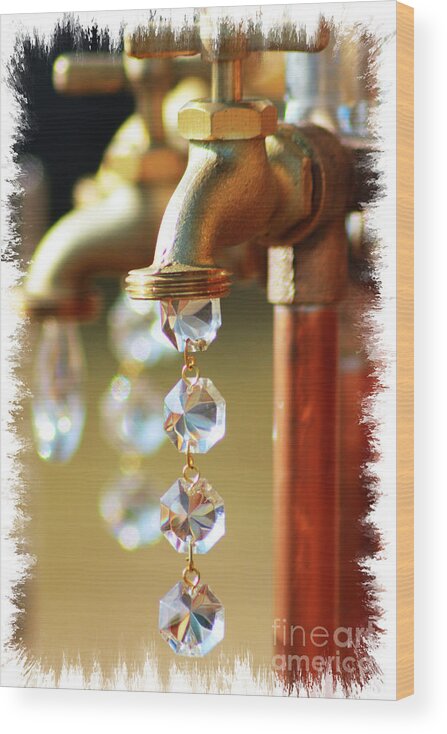 Water Wood Print featuring the photograph Diamond Drops by Lori Mellen-Pagliaro