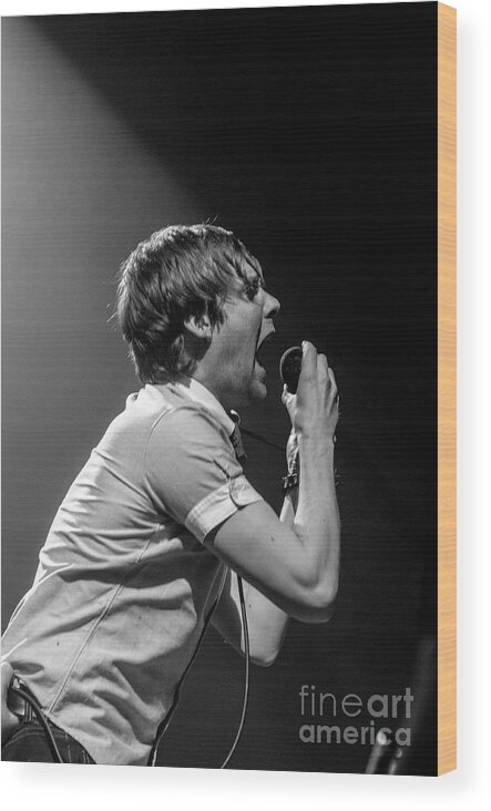 Kaiser Chiefs Photographed By Jenny Potter. Ricky Wilson Wood Print featuring the photograph Kaiser Chiefs #14 by Jenny Potter