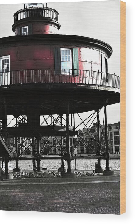 Baltimore Wood Print featuring the photograph Baltimore Lighthouse by La Dolce Vita