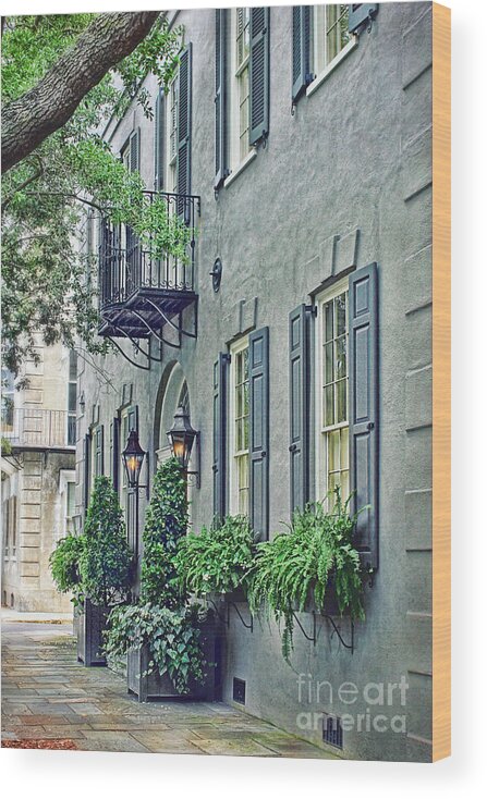 Charleston Wood Print featuring the photograph Colonial Charm by Sharon McConnell