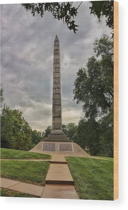 Monument Wood Print featuring the photograph Confederate Monument by Buck Buchanan