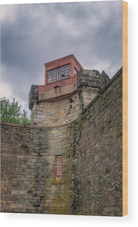 Eastern State Penitentiary Wood Print featuring the photograph ESP Guard Tower by Tom Singleton