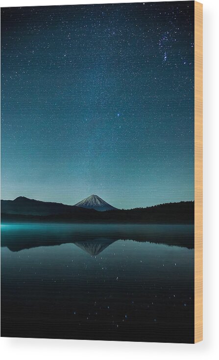 Volcano Wood Print featuring the photograph Glazing Lake by Britten Adams