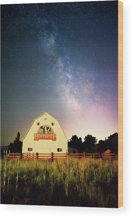 Huntsville Wood Print featuring the photograph Huntsville Cow Barn by Ryan Moyer
