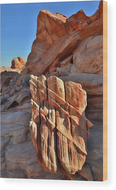 Valley Of Fire State Park Wood Print featuring the photograph Light Creeps in at Valley of Fire State Park by Ray Mathis