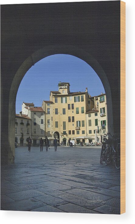 Italy Wood Print featuring the photograph Lucca Piazza by Jill Love