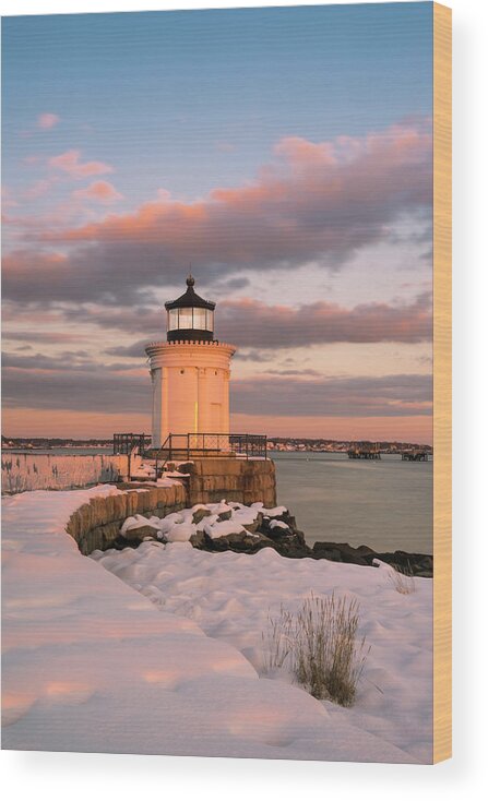 Maine Wood Print featuring the photograph Maine Bug Light Lighthouse Snow at Sunset by Ranjay Mitra