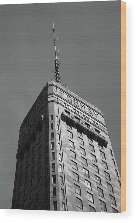America Wood Print featuring the photograph Minneapolis Tower 6 BW by Frank Romeo